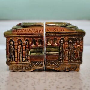 Vintage San Francisco Trolly Cars Salt & Pepper Shakers